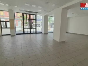 Pronájem obchodního prostoru, Kladno, Komenského, 121 m2
