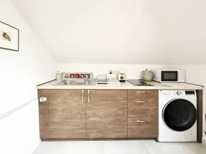 Pronájem bytu 2+1, Praha - Kunratice, Nad Šeberákem, 45 m2