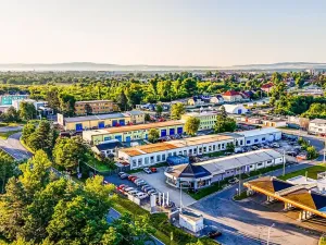 Prodej obchodního prostoru, Hodonín, Brněnská, 660 m2