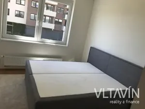 Pronájem bytu 3+kk, Praha - Dolní Měcholupy, Honzíkova, 82 m2