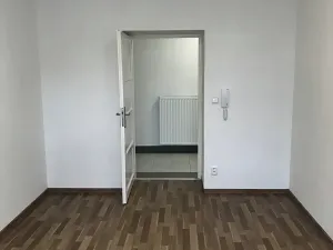 Pronájem kanceláře, Praha - Horní Počernice, Bystrá, 15 m2