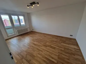 Pronájem bytu 2+1, Kopřivnice, Obránců míru, 52 m2