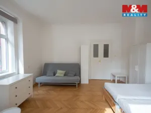 Pronájem bytu 1+1, Praha - Vinohrady, Legerova, 41 m2