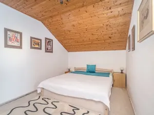 Prodej ubytování, Strážné, 350 m2