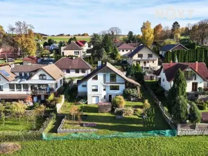 Prodej rodinného domu, Radenín, 276 m2