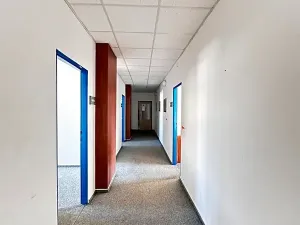 Pronájem kanceláře, Valašské Meziříčí, 170 m2