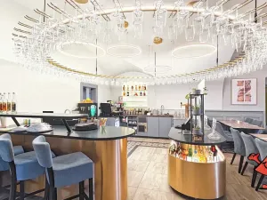 Pronájem restaurace, Dobříš, náměstí Svobody, 419 m2