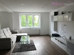 Pronájem bytu 2+kk, Uherské Hradiště, Tř. Maršála Malinovského, 68 m2