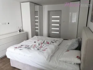 Pronájem bytu 2+kk, Uherské Hradiště, Tř. Maršála Malinovského, 68 m2
