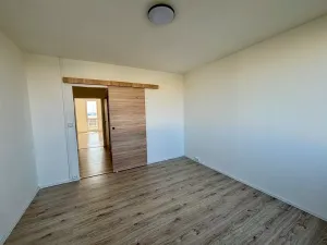 Pronájem bytu 3+1, Praha - Troja, Krynická, 72 m2