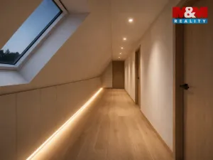 Prodej rodinného domu, Šumice, 253 m2