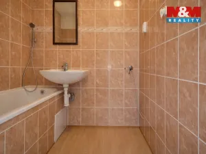 Pronájem bytu 3+1, Žlutice, Nádražní, 61 m2