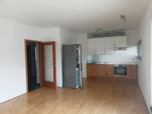 Pronájem bytu 3+kk, Praha - Bohnice, Pekařova, 73 m2