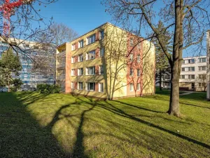 Prodej bytu 3+1, Praha - Prosek, Bohušovická, 55 m2
