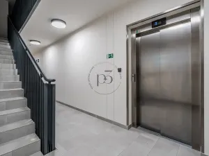 Pronájem bytu 2+kk, Praha - Prosek, Čakovická, 43 m2