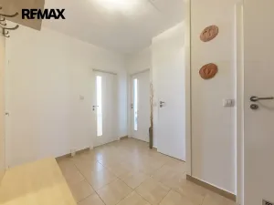 Prodej bytu 3+kk, Praha - Petrovice, Rezlerova, 65 m2