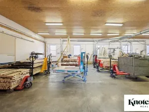 Pronájem výrobních prostor, Račice-Pístovice, 479 m2