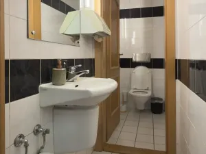 Prodej kanceláře, Praha - Nové Město, náměstí I. P. Pavlova, 150 m2