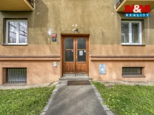 Prodej bytu 3+1, Praha - Kobylisy, Střelničná, 75 m2