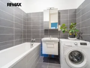 Prodej bytu 3+1, Praha - Smíchov, Svornosti, 99 m2