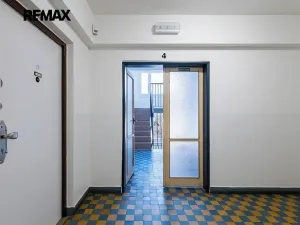 Prodej bytu 3+1, Praha - Malešice, Počernická, 72 m2