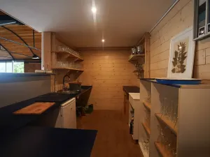 Prodej zemědělského objektu, Bžany, 1600 m2