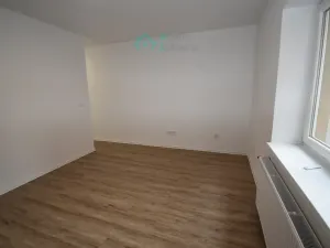 Prodej bytu 1+kk, Chrudim, Víta Nejedlého, 33 m2