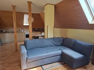 Pronájem vícegeneračního domu, Břestek, 200 m2