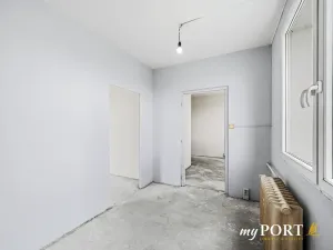 Prodej bytu 3+1, Plzeň, Zábělská, 67 m2