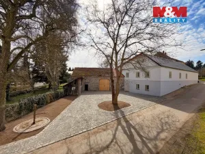 Prodej rodinného domu, Zalužany, 160 m2