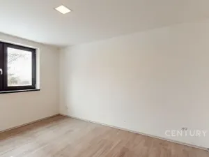 Prodej rodinného domu, Ivaň, 319 m2