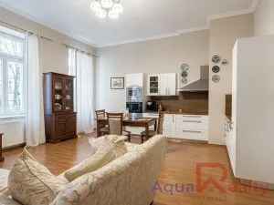 Pronájem bytu 3+kk, Karlovy Vary, Zámecký vrch, 86 m2