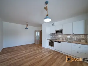 Pronájem bytu 3+kk, Vrchlabí, Jos. Šíra, 59 m2