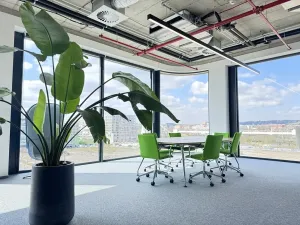 Pronájem kanceláře, Praha - Karlín, Rohanské nábřeží, 1543 m2