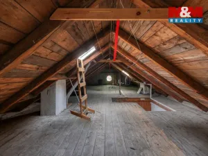 Prodej činžovního domu, Bečov nad Teplou, Nádražní, 219 m2