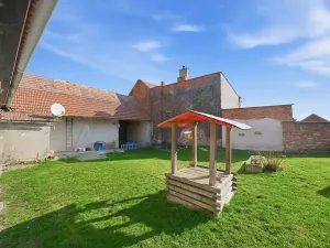 Prodej vícegeneračního domu, Hvozd, 216 m2