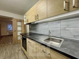 Pronájem bytu 2+1, Jihlava, Leoše Janáčka, 60 m2