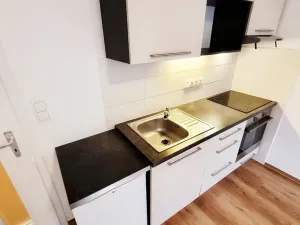 Pronájem bytu 1+kk, Brno, Karáskovo náměstí, 25 m2