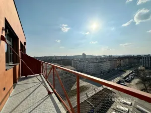 Prodej bytu 4+kk, Praha - Vysočany, Kolbenova, 90 m2