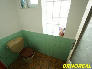 Prodej rodinného domu, Želeč, 237 m2