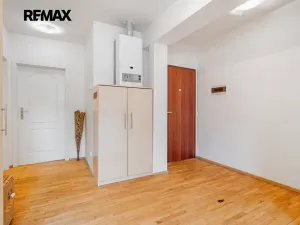 Prodej bytu 2+kk, Praha - Žižkov, Blahníkova, 40 m2
