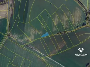 Prodej pole, Prusice, 939 m2