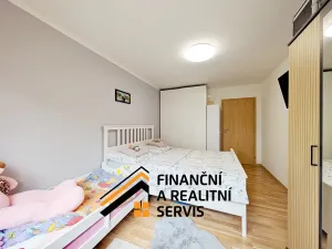 Prodej bytu 2+1, Milovice, Spojovací, 45 m2