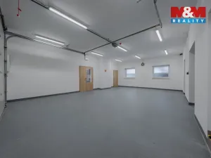 Pronájem skladu, Zubří, U Traktorky, 129 m2