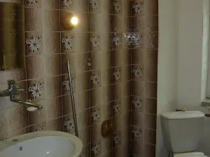 Pronájem pokoje, Praha - Kobylisy, Mašínova, 16 m2