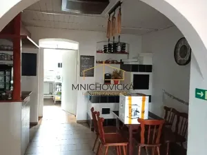 Prodej rodinného domu, Mnichovice, Masarykovo náměstí, 240 m2