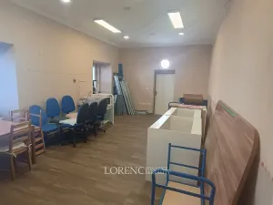 Pronájem obchodního prostoru, Veselí nad Moravou, tř. Masarykova, 33 m2