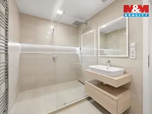 Prodej bytu 3+kk, Hradec Králové, Resslova, 92 m2