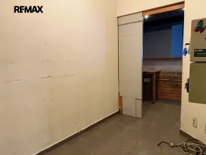 Pronájem obchodního prostoru, Plzeň, Koterovská, 168 m2