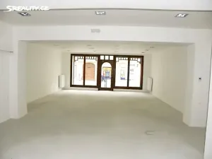 Pronájem obchodního prostoru, Jihlava, Benešova, 234 m2